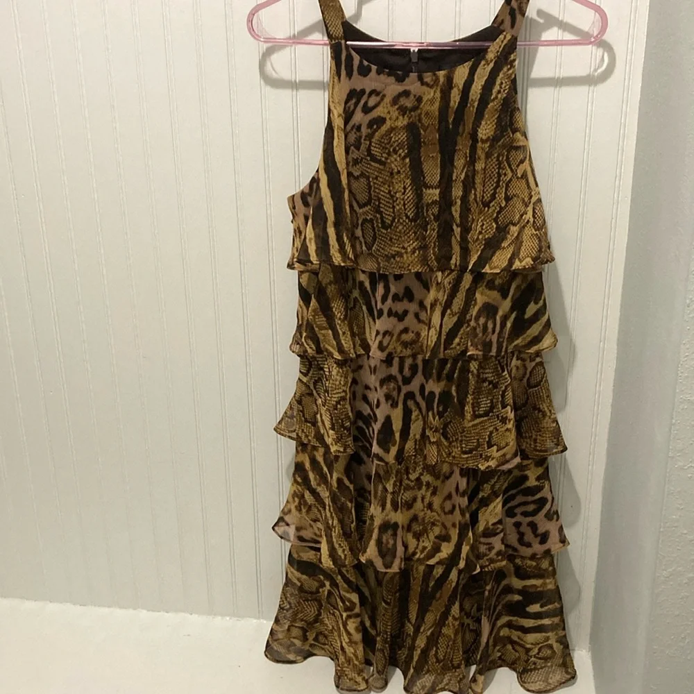 Dress - Picture 1 of 3